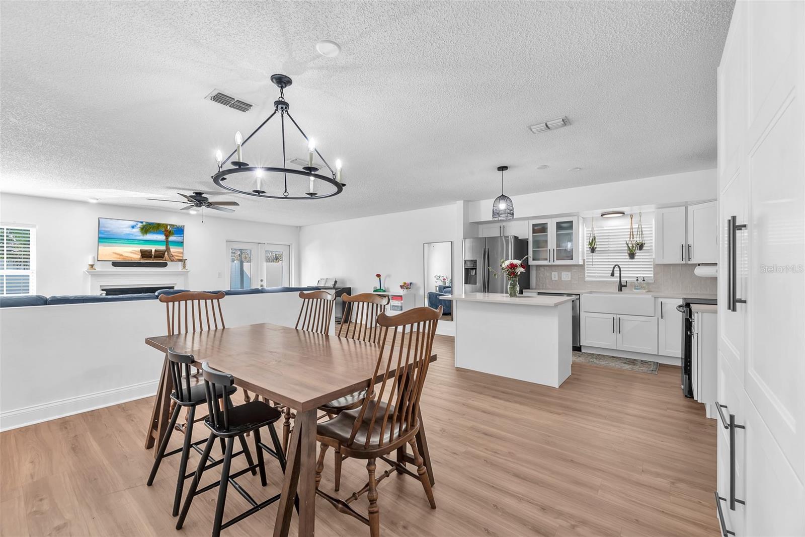 Image 4 of 33 For 4706 Heath Avenue