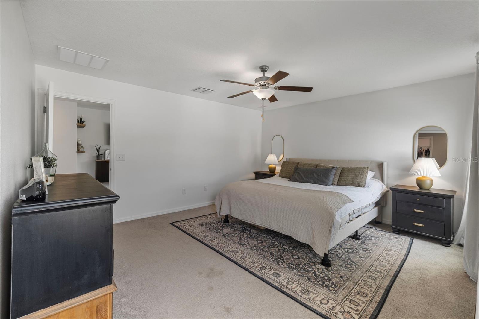 Image 29 of 95 For 4311 Romano Busciglio Street