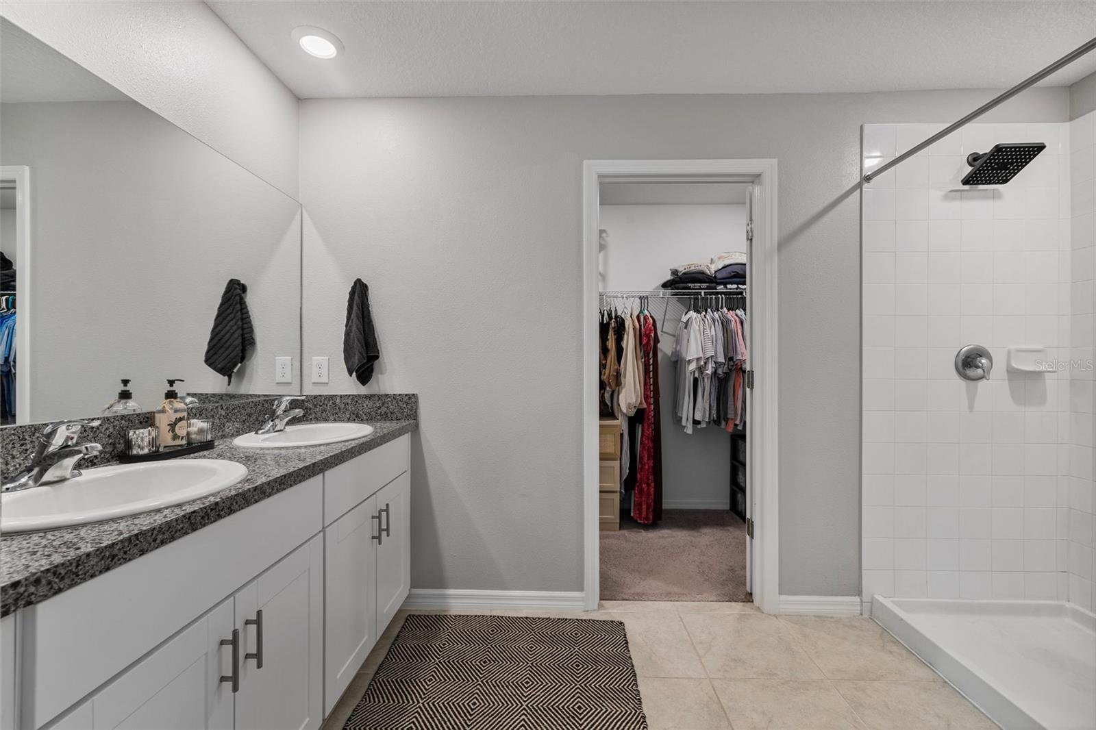 Image 32 of 95 For 4311 Romano Busciglio Street