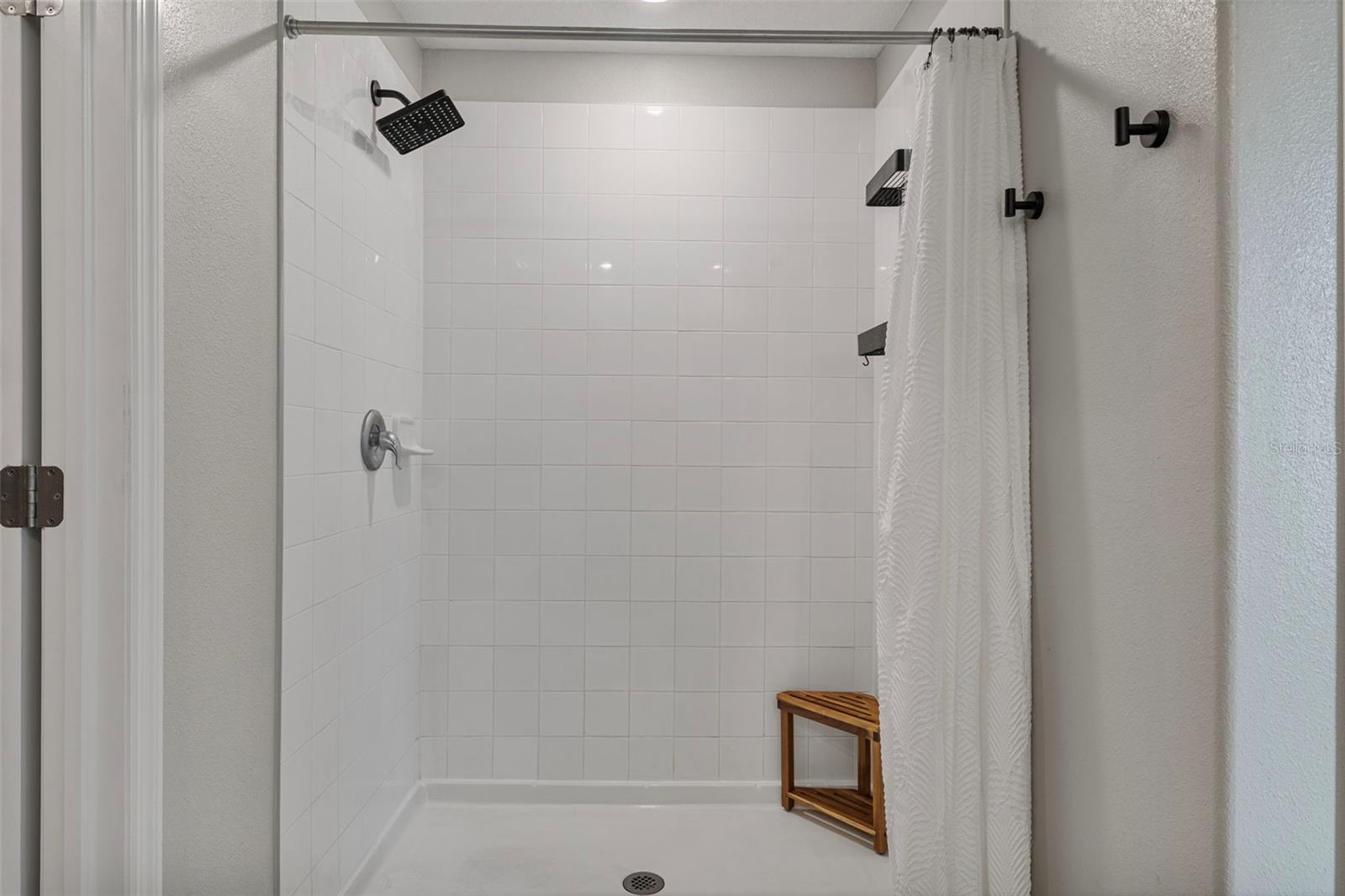 Image 33 of 95 For 4311 Romano Busciglio Street