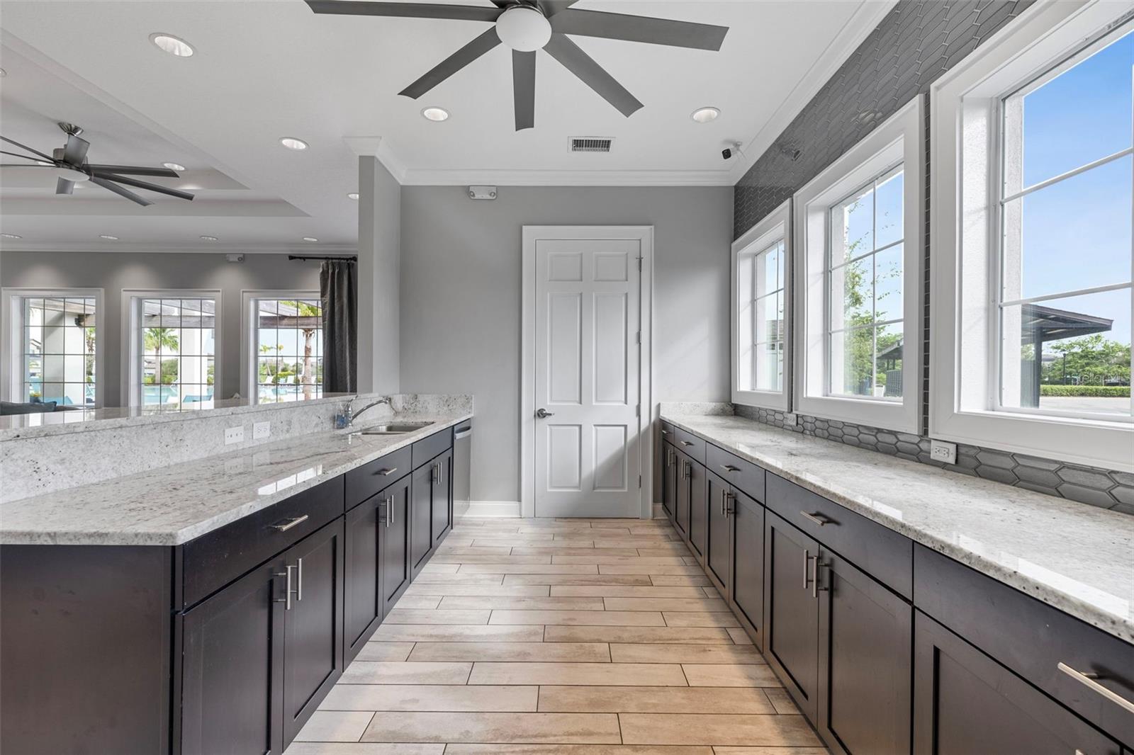 Image 90 of 95 For 4311 Romano Busciglio Street