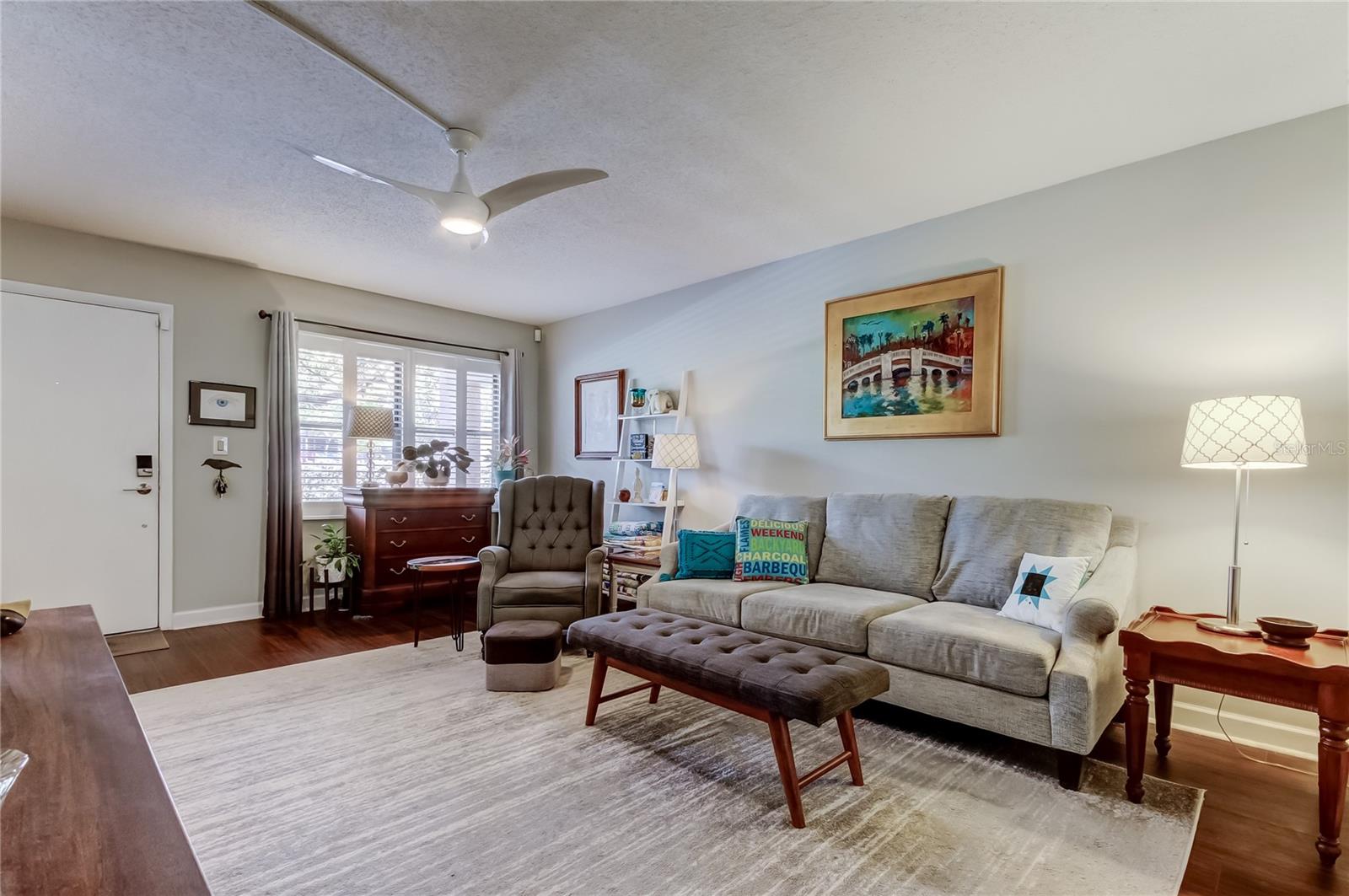 Image 2 of 33 For 5080 Locust Street Ne 130