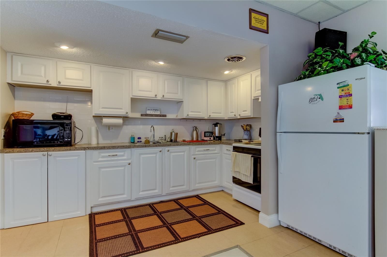 Image 32 of 33 For 5080 Locust Street Ne 130