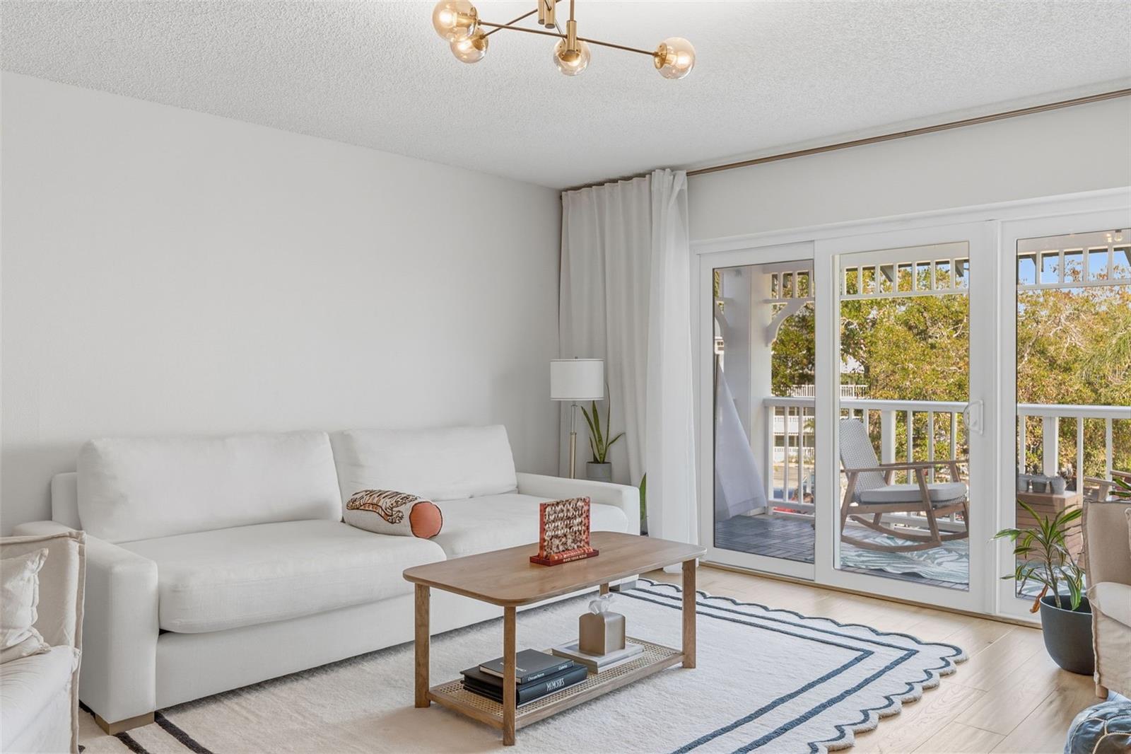 Image 12 of 51 For 2599 Dolly Bay Drive 302