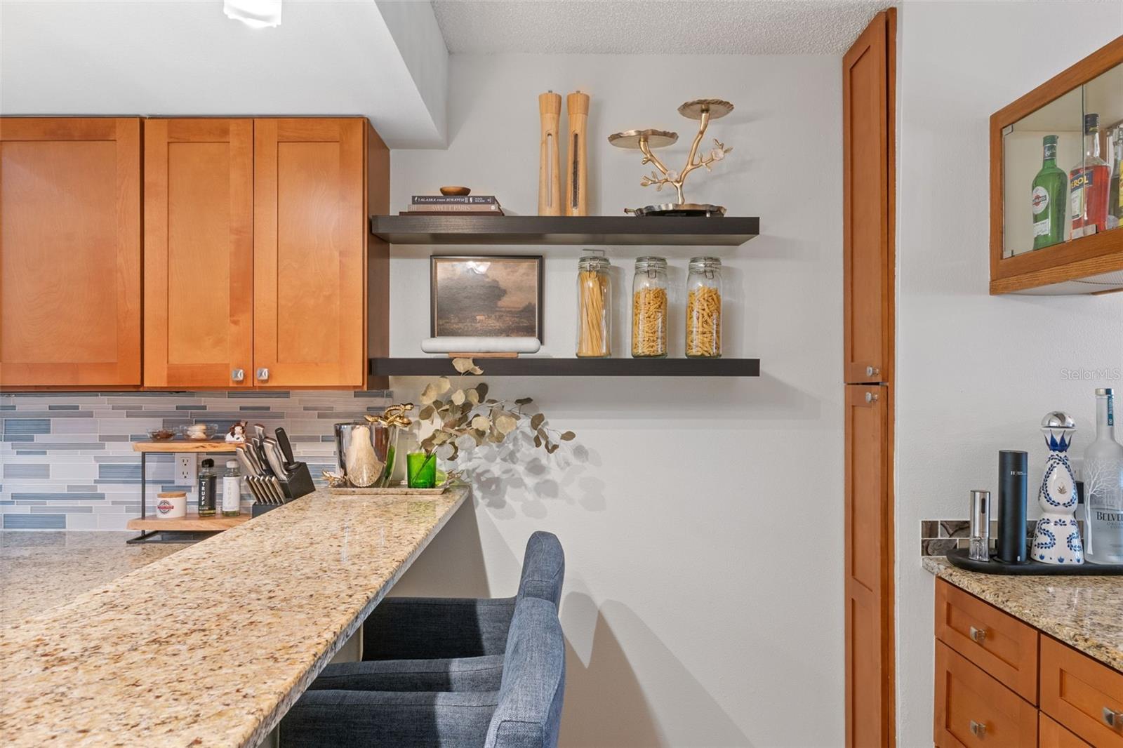 Image 20 of 51 For 2599 Dolly Bay Drive 302