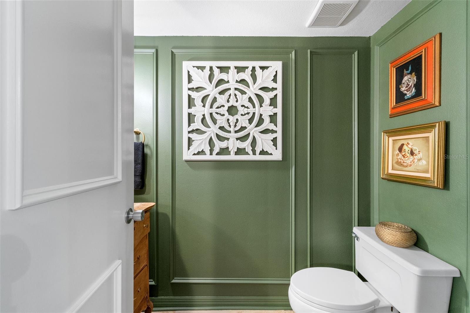 Image 22 of 51 For 2599 Dolly Bay Drive 302