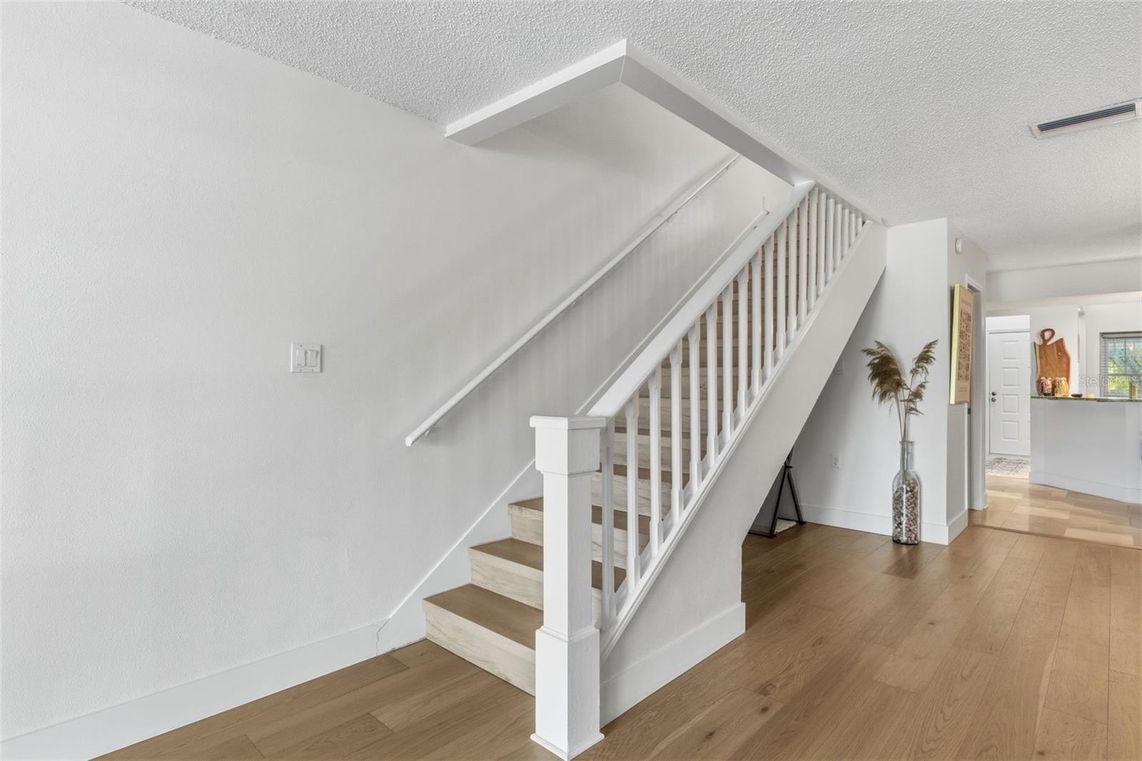 Image 28 of 51 For 2599 Dolly Bay Drive 302