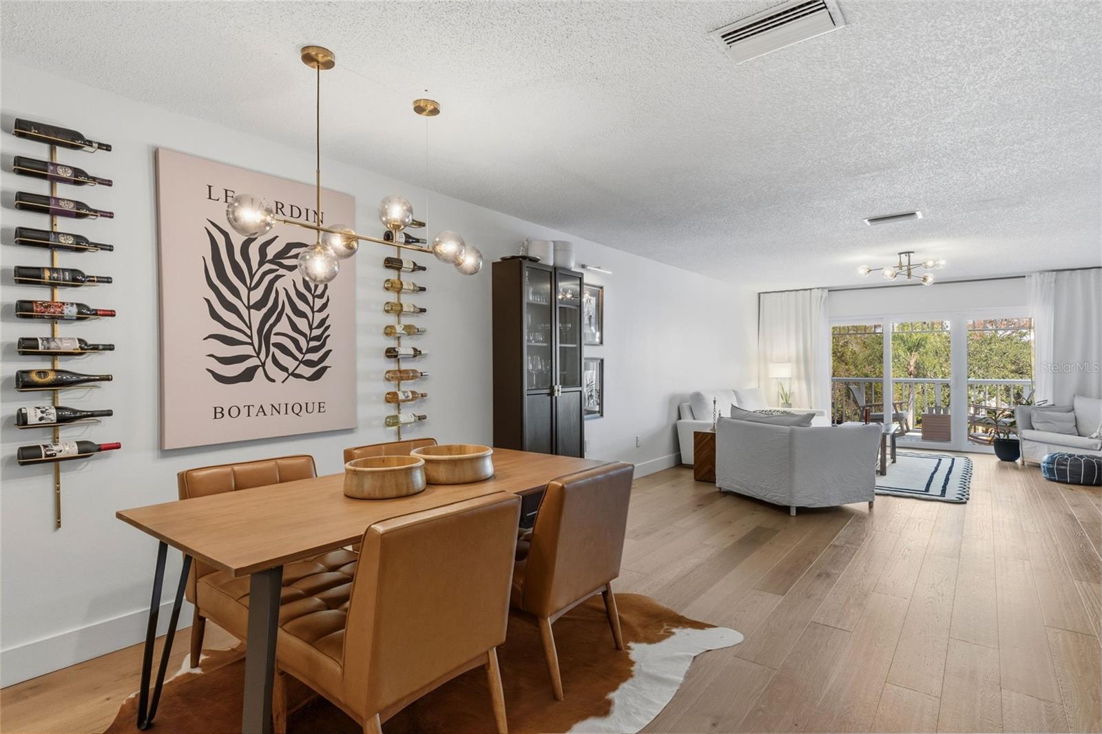 Image 4 of 51 For 2599 Dolly Bay Drive 302