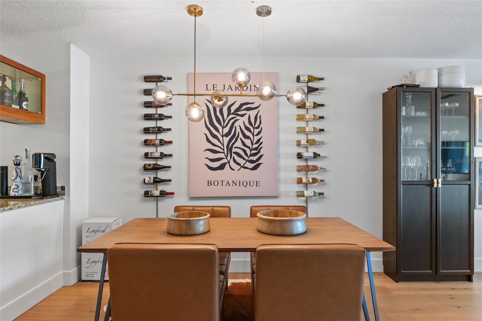 Image 5 of 51 For 2599 Dolly Bay Drive 302