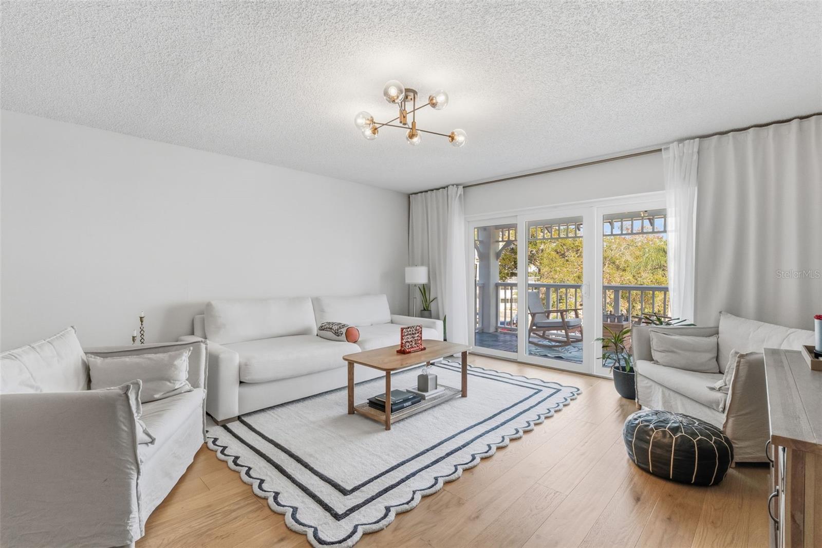 Image 8 of 51 For 2599 Dolly Bay Drive 302