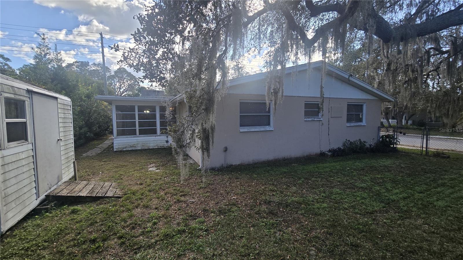 Image 13 of 13 For 831 Virginia Avenue