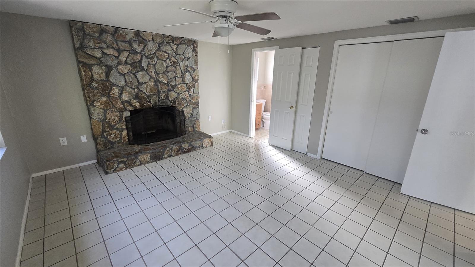 Image 5 of 13 For 831 Virginia Avenue