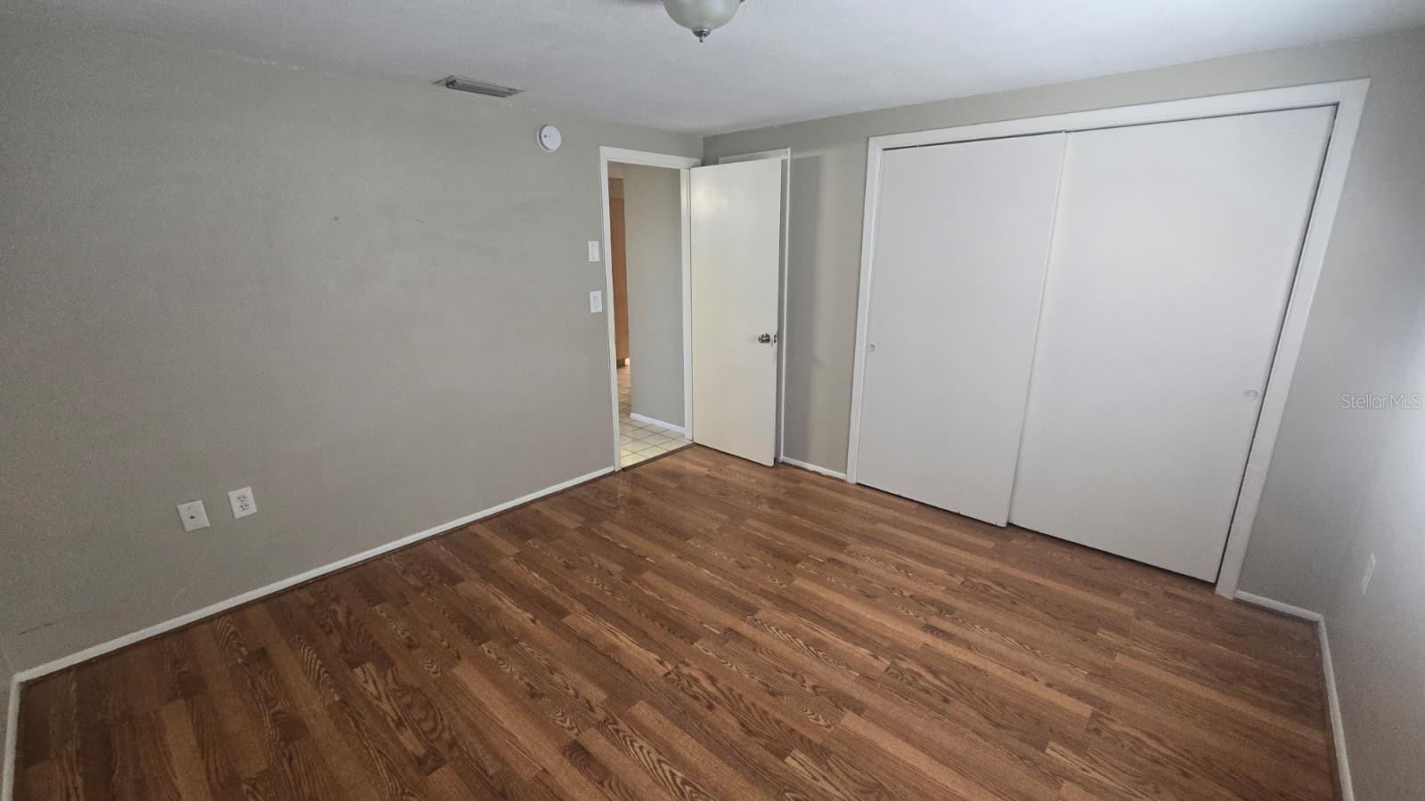 Image 9 of 13 For 831 Virginia Avenue