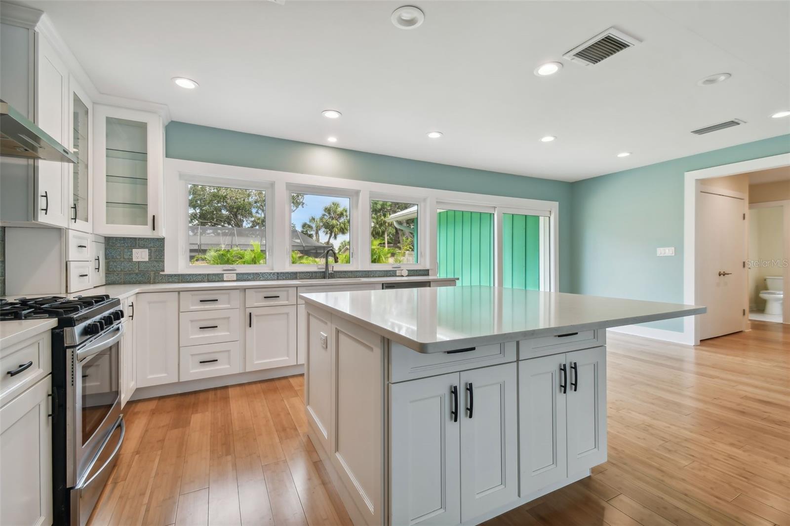 Image 13 of 51 For 340 Mehlenbacher Road