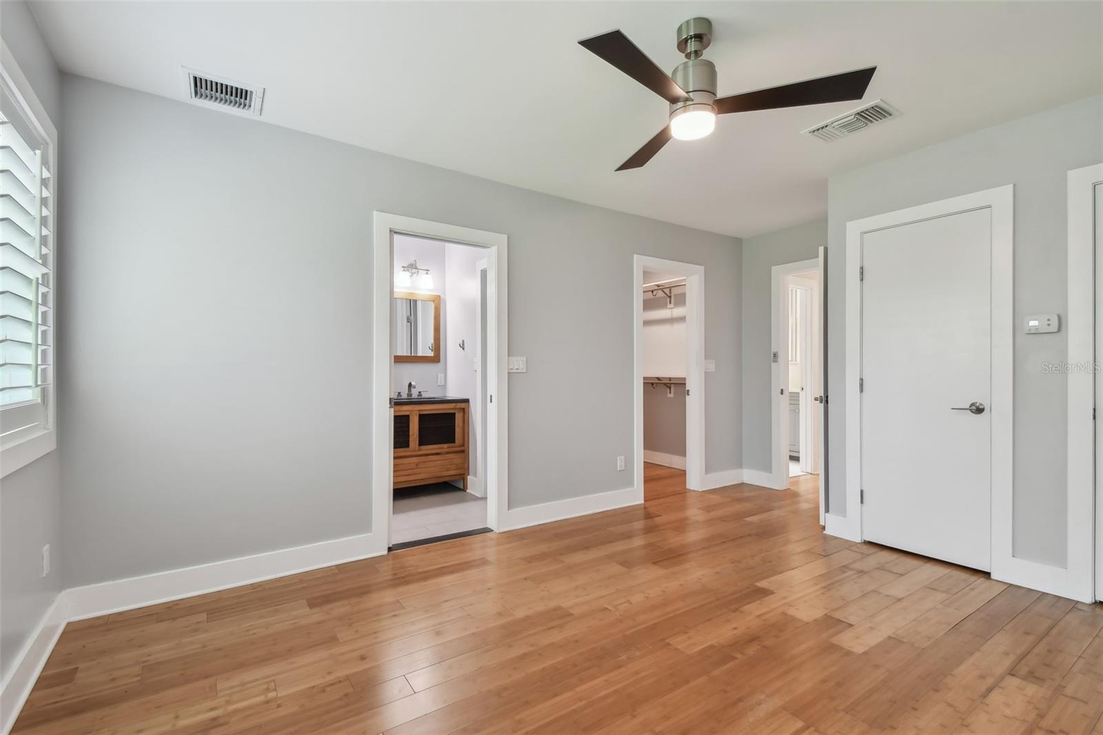 Image 23 of 51 For 340 Mehlenbacher Road