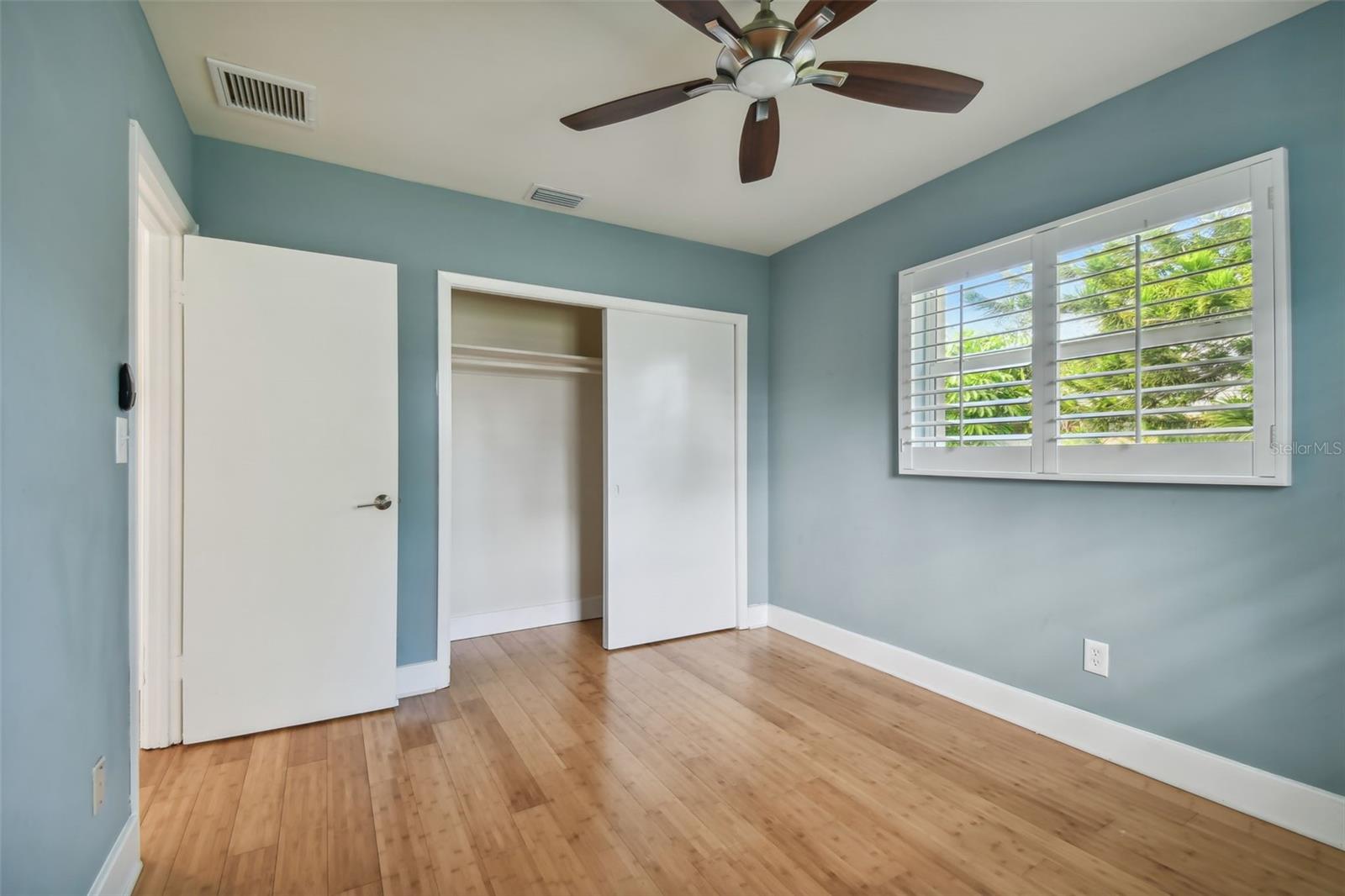 Image 33 of 51 For 340 Mehlenbacher Road