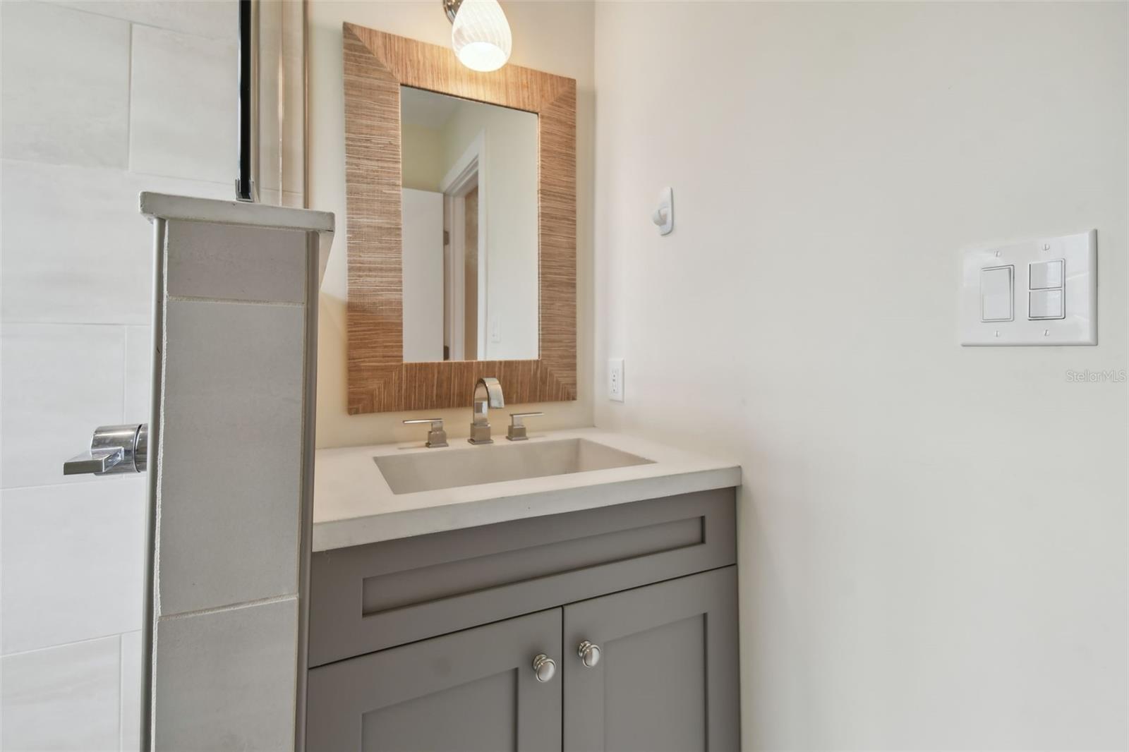 Image 39 of 51 For 340 Mehlenbacher Road