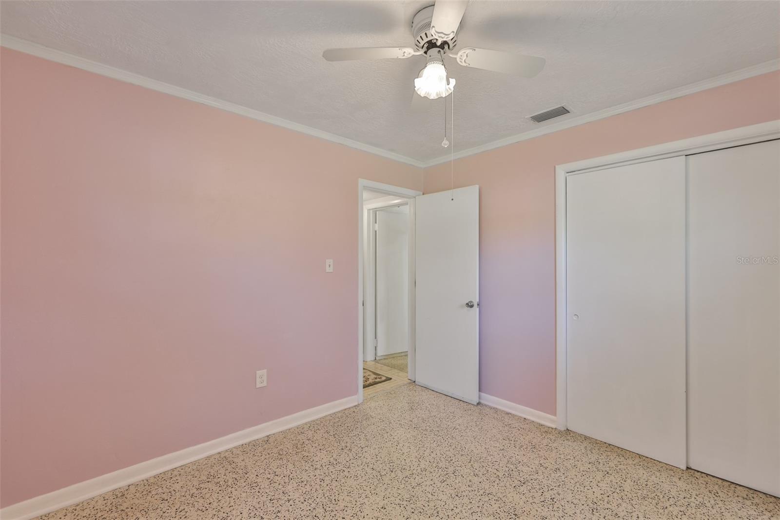 Image 13 of 41 For 5105 Saint Charles Place