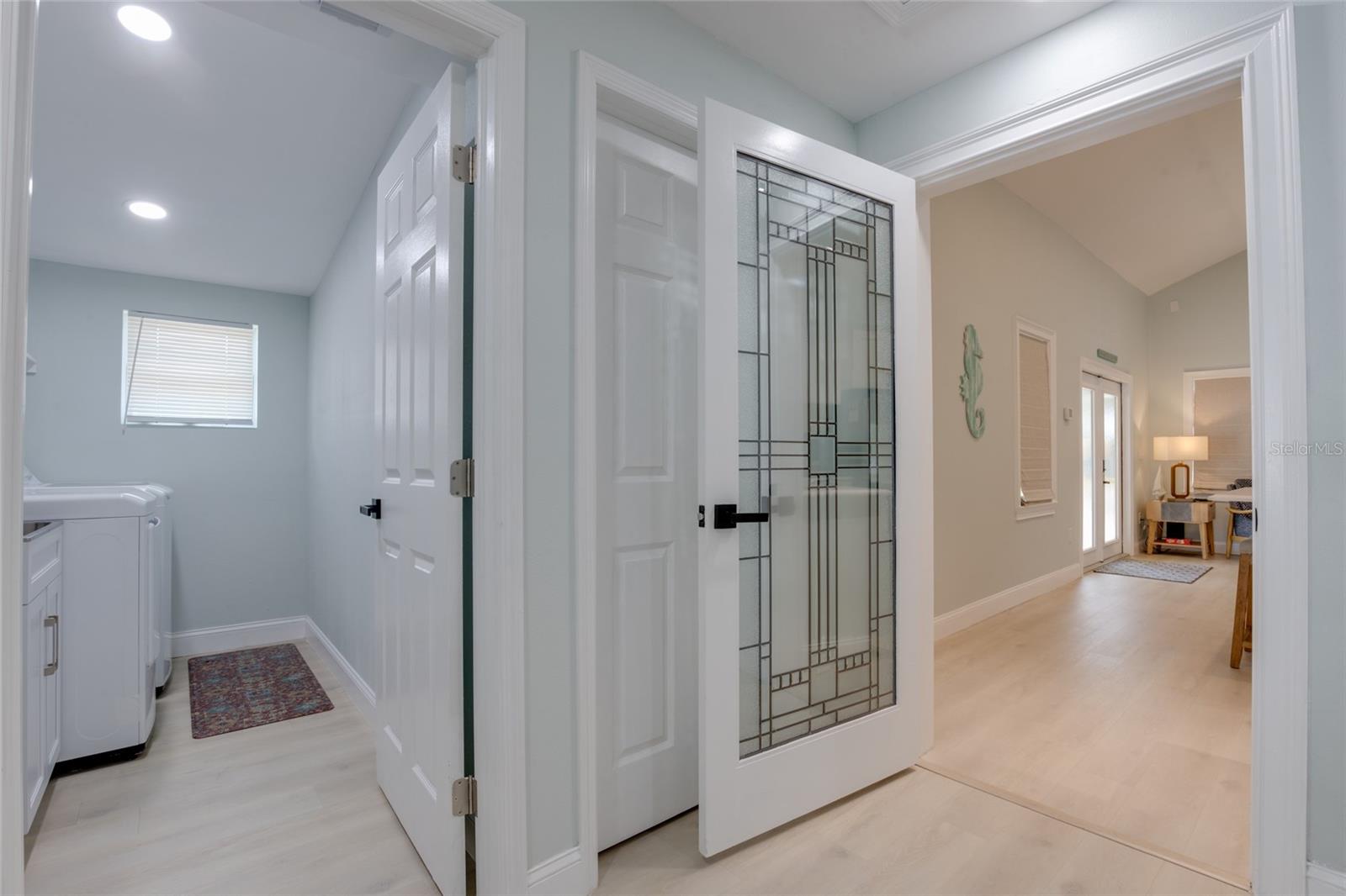 Image 17 of 51 For 448 Locklie Street