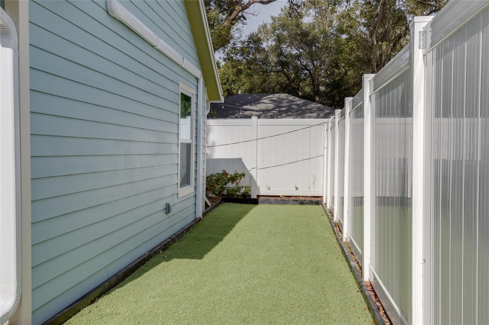 Image 35 of 51 For 448 Locklie Street