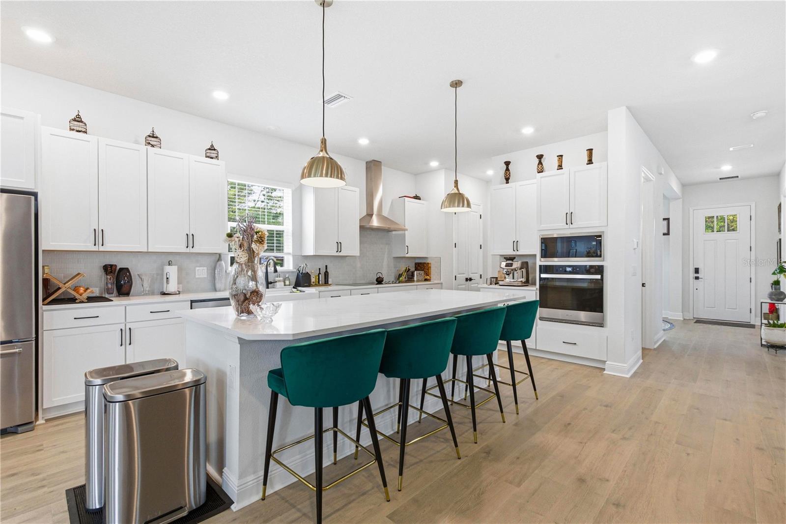 Image 11 of 73 For 1936 Nassau Street