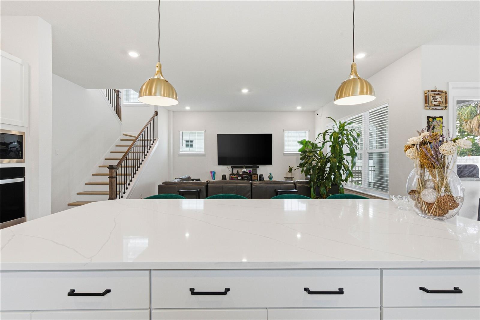 Image 17 of 73 For 1936 Nassau Street