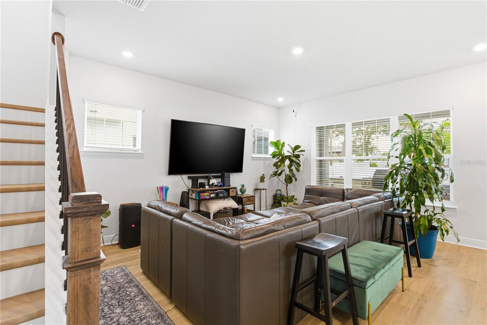 Image 21 of 73 For 1936 Nassau Street