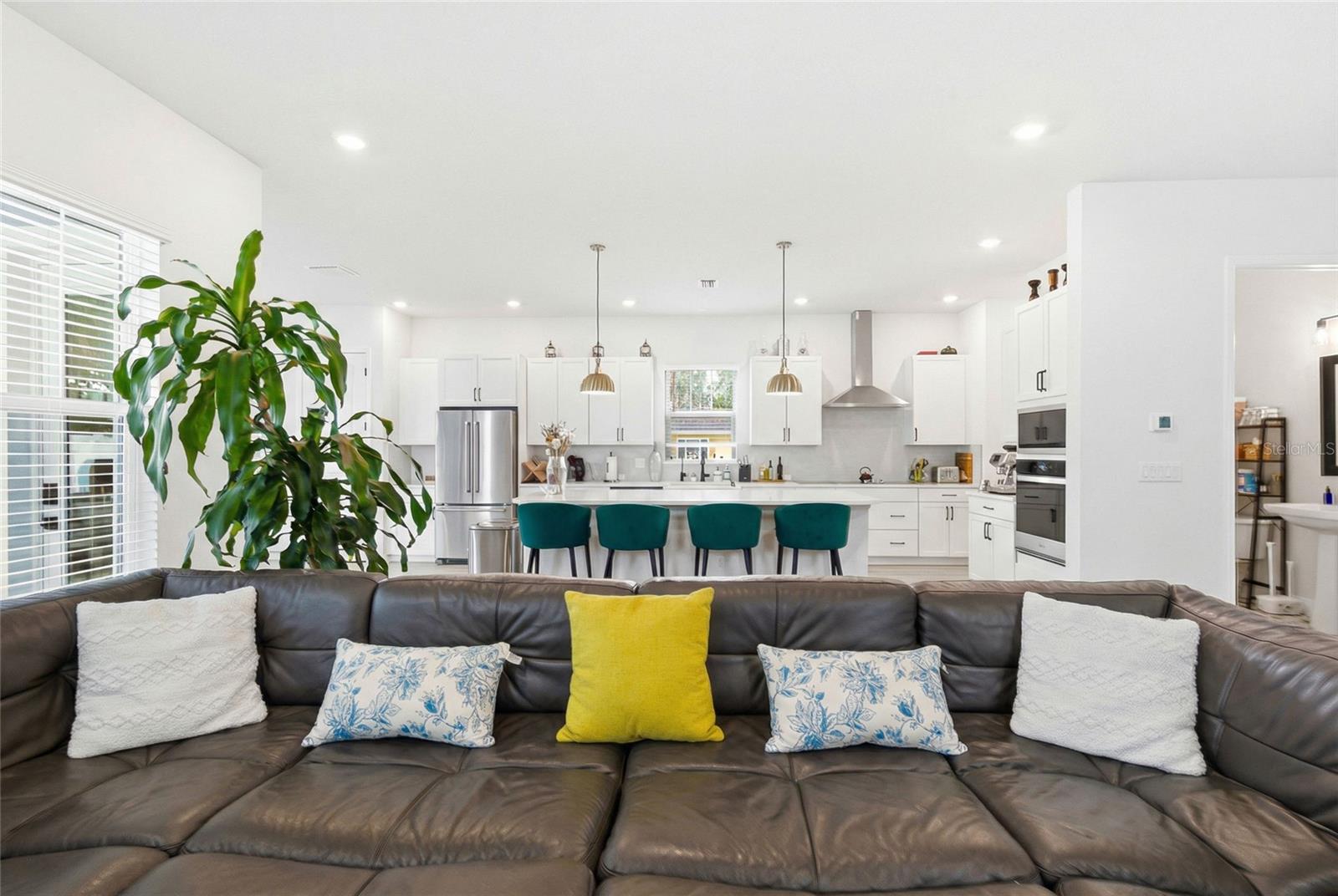 Image 25 of 73 For 1936 Nassau Street