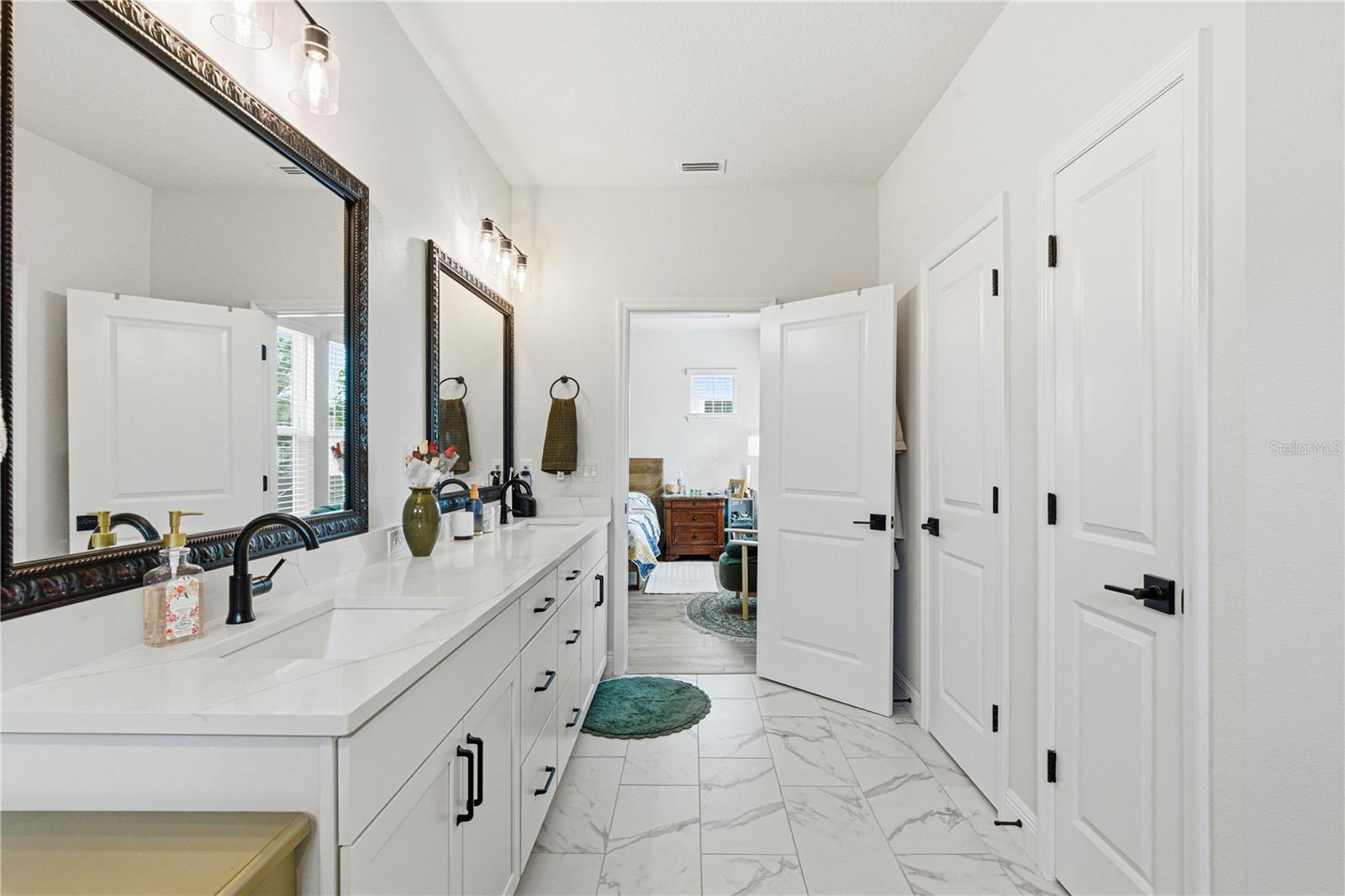 Image 41 of 73 For 1936 Nassau Street