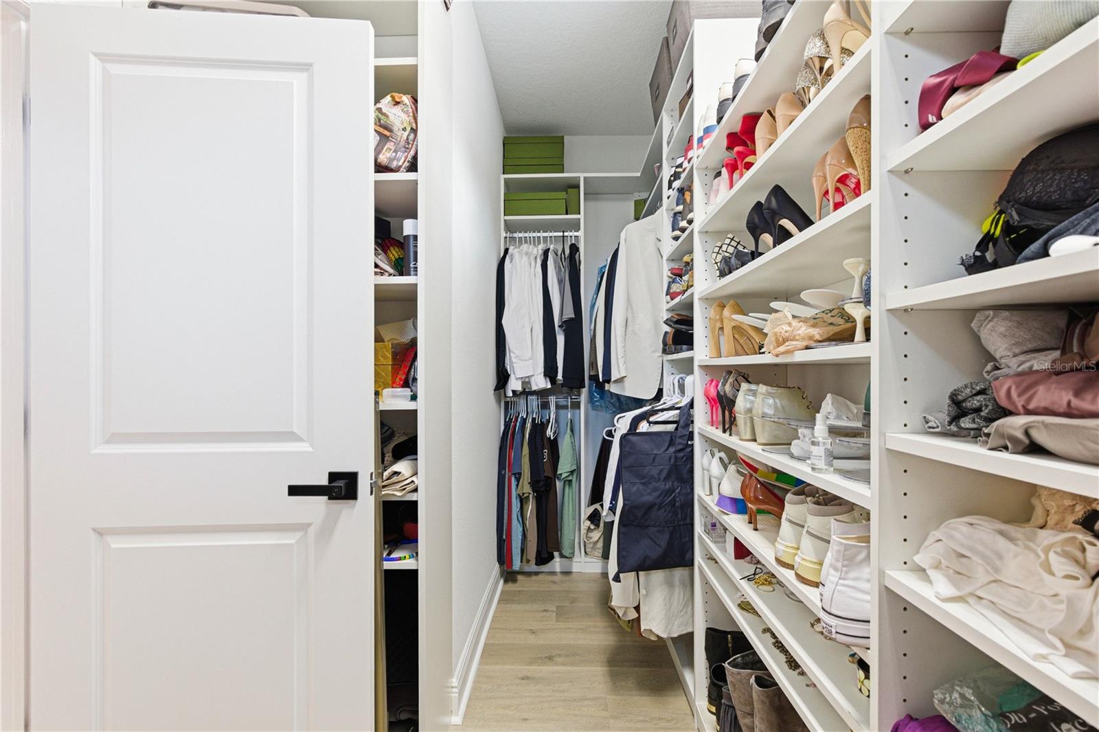 Image 43 of 73 For 1936 Nassau Street