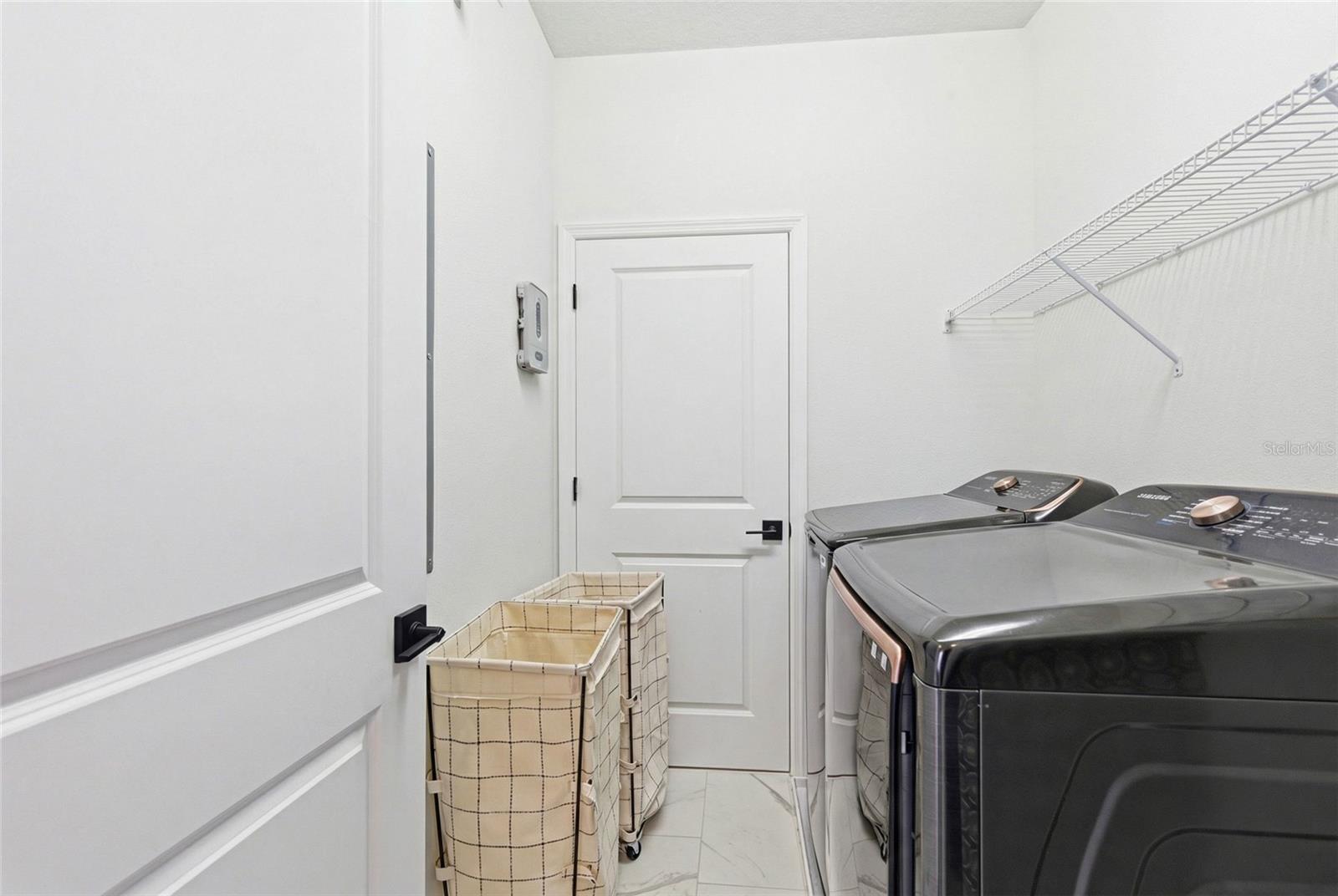 Image 48 of 73 For 1936 Nassau Street