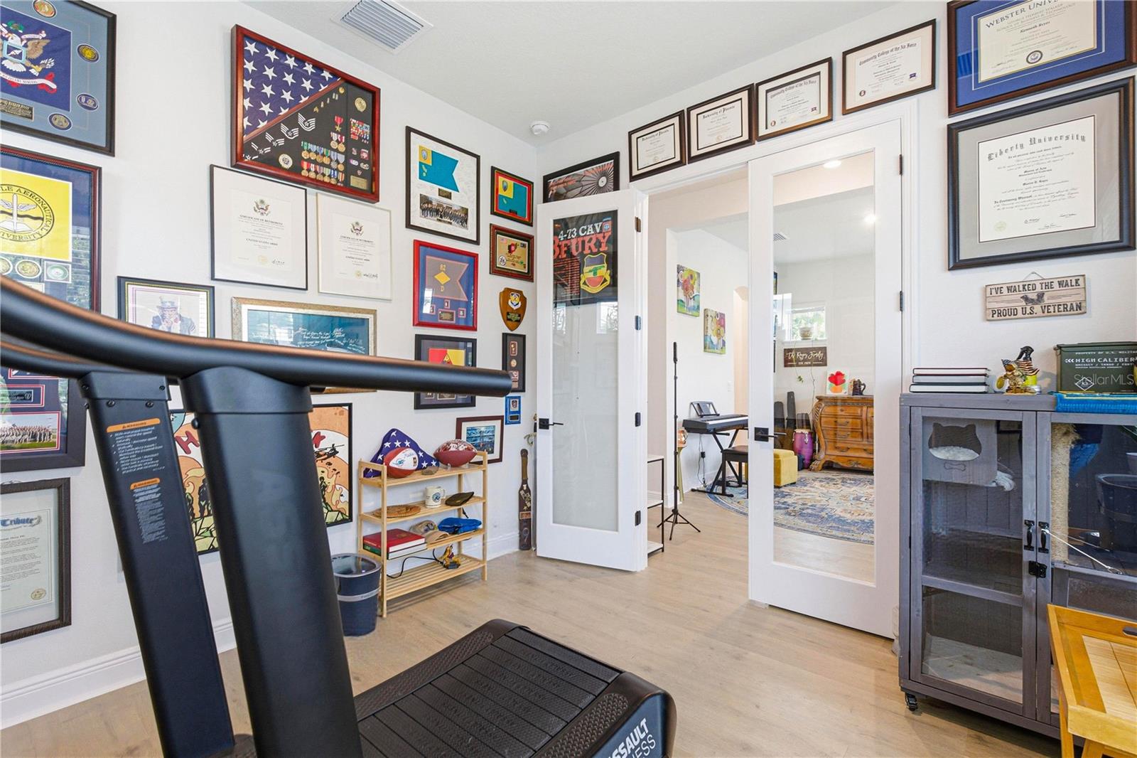 Image 56 of 73 For 1936 Nassau Street