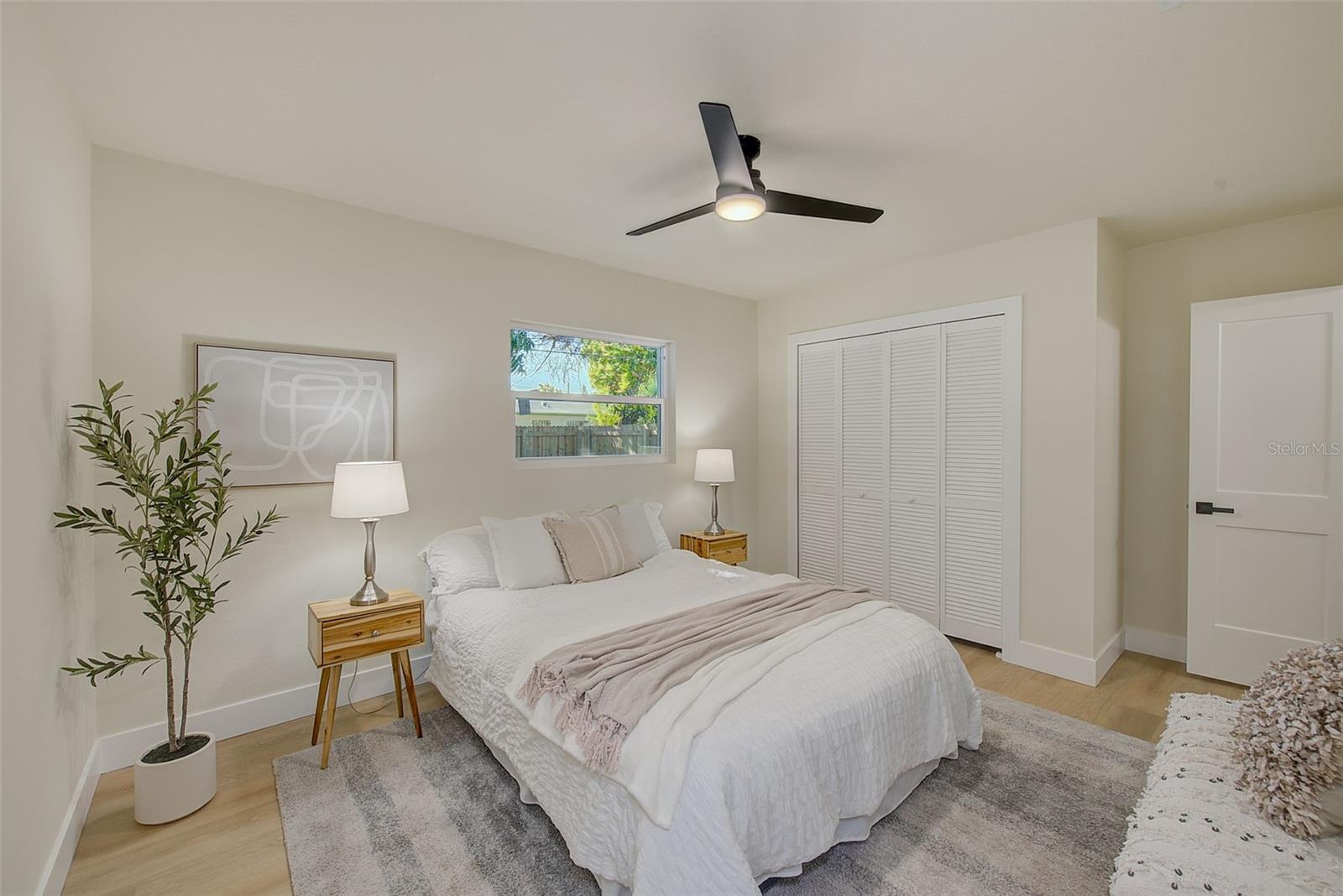 Image 16 of 30 For 2056 62nd Terrace S