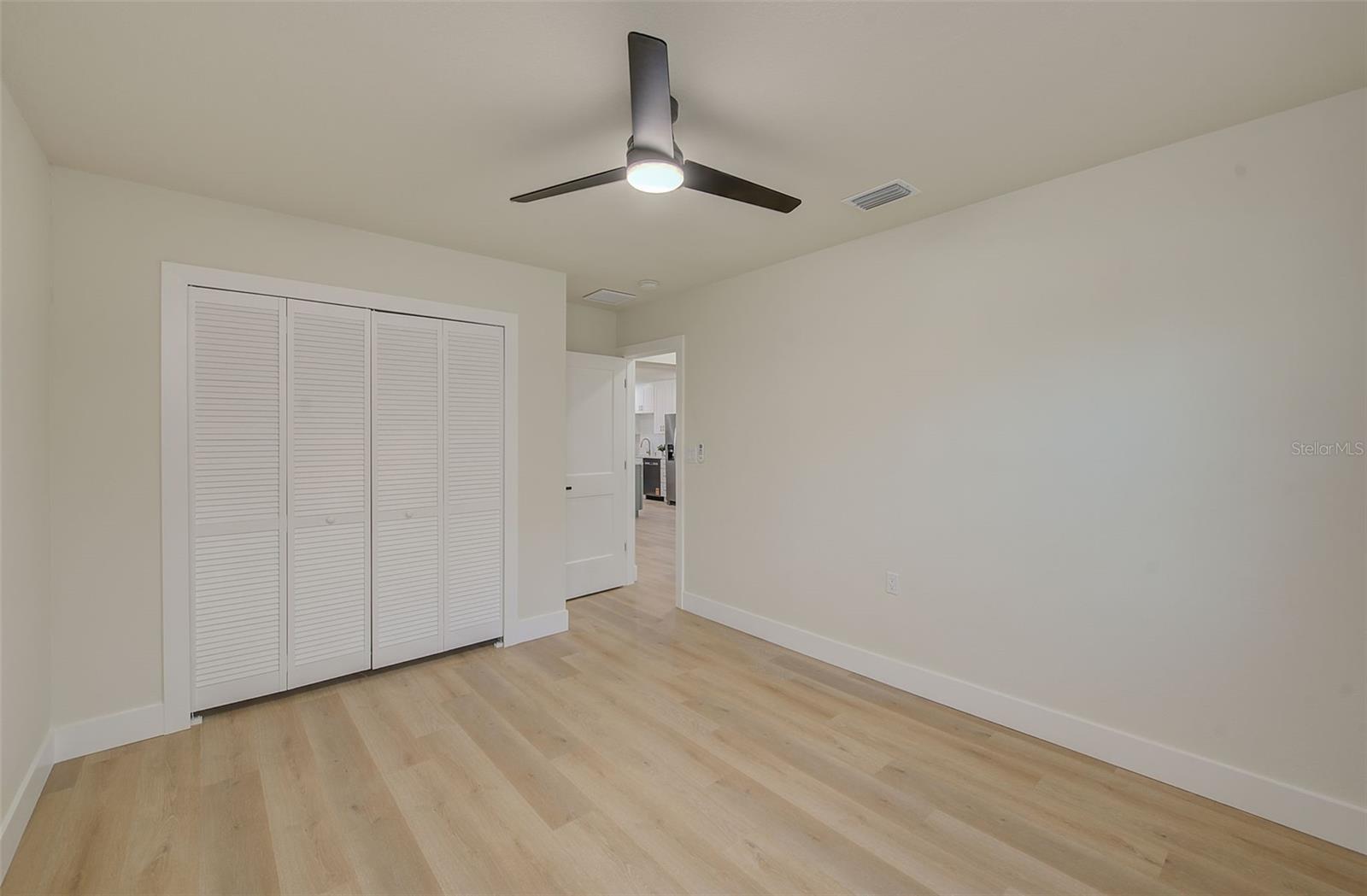 Image 21 of 30 For 2056 62nd Terrace S