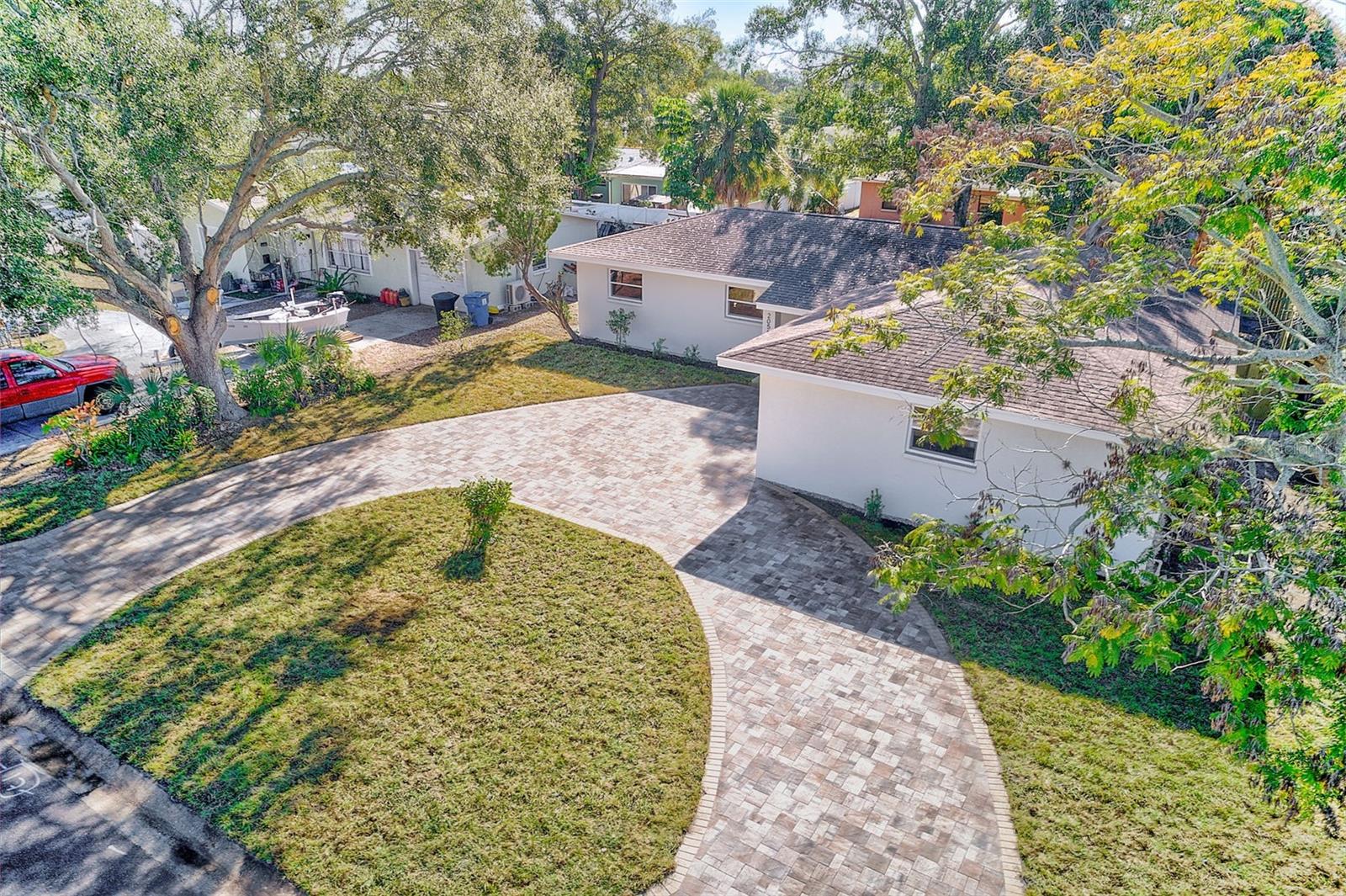 Image 3 of 30 For 2056 62nd Terrace S