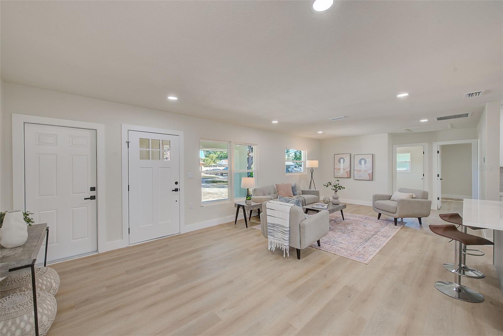 Image 7 of 30 For 2056 62nd Terrace S