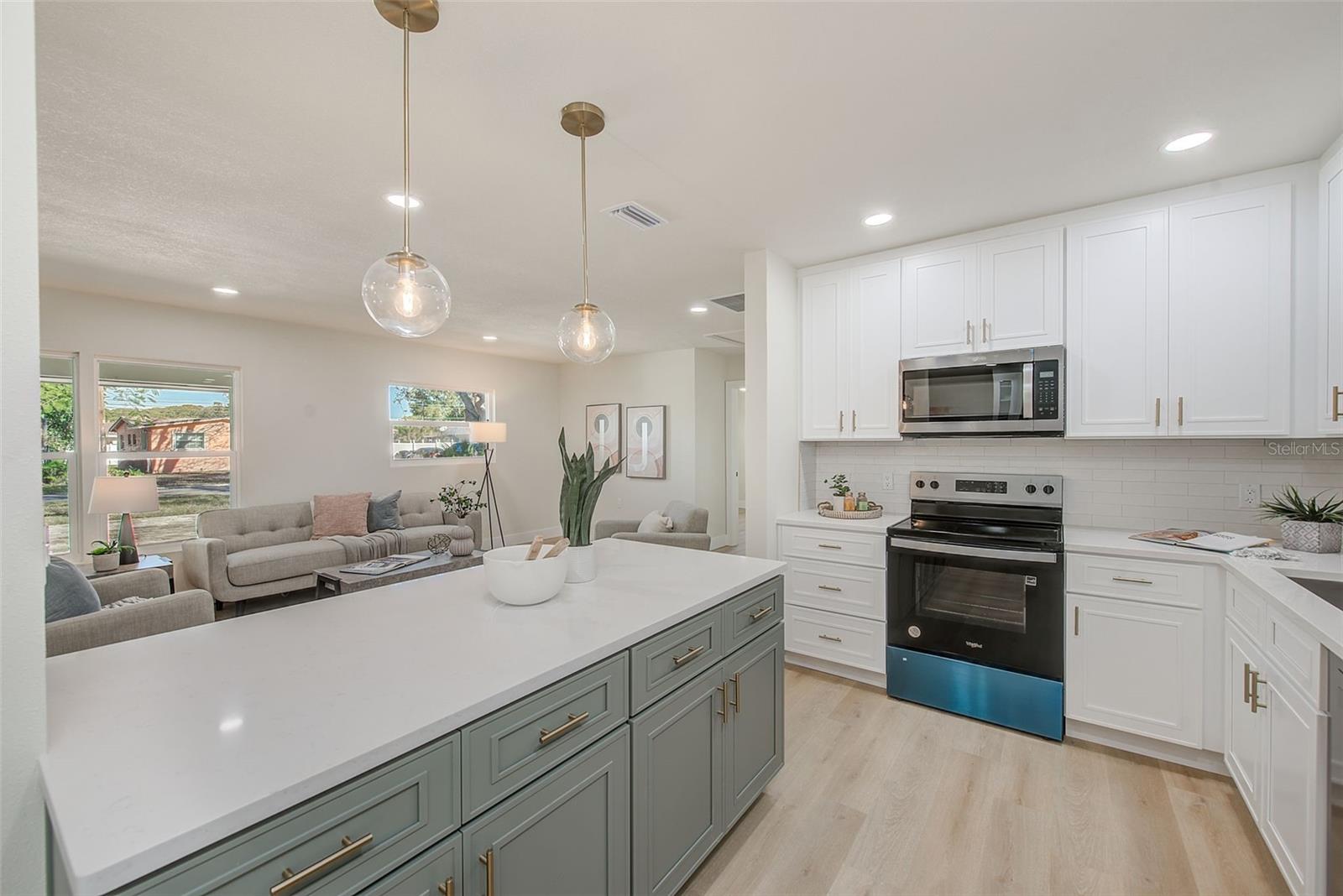 Image 9 of 30 For 2056 62nd Terrace S