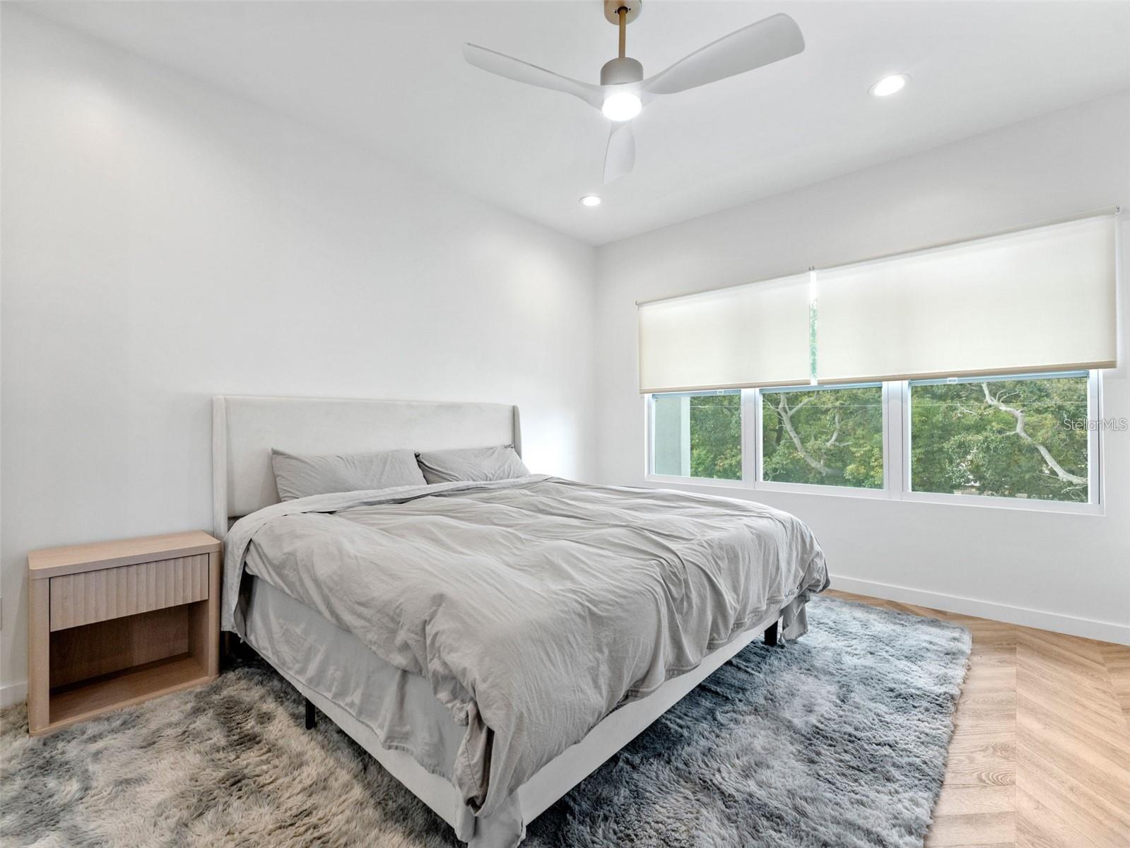 Image 23 of 42 For 102 Adalee 4