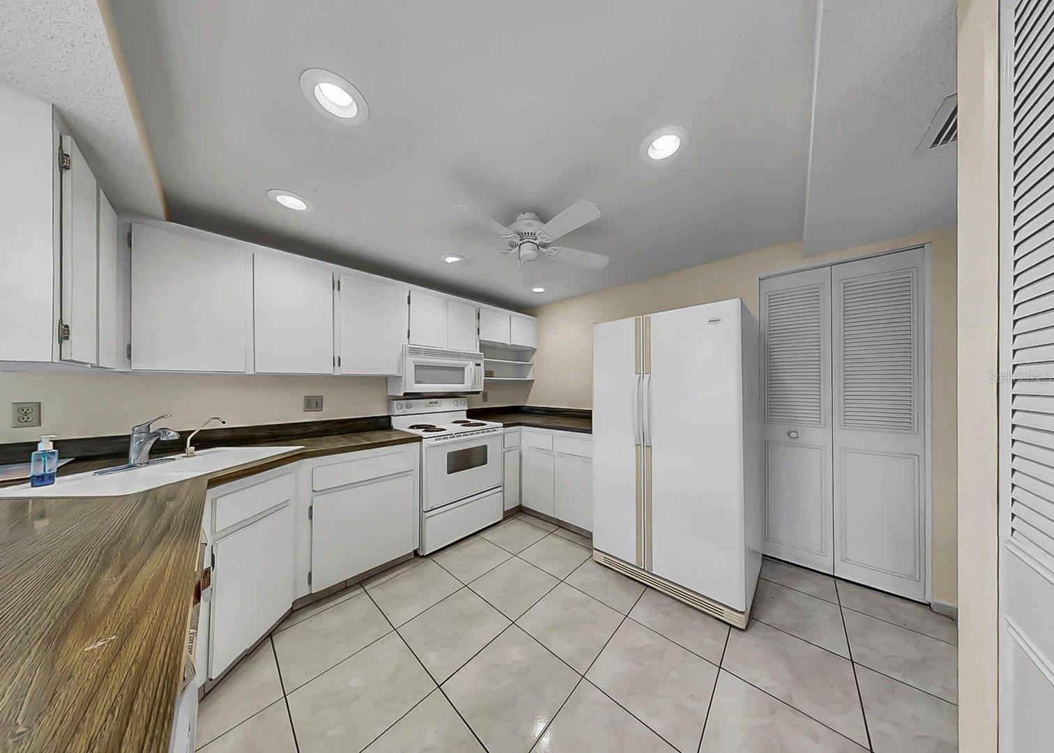 Image 11 of 34 For 1655 Highland Avenue J194