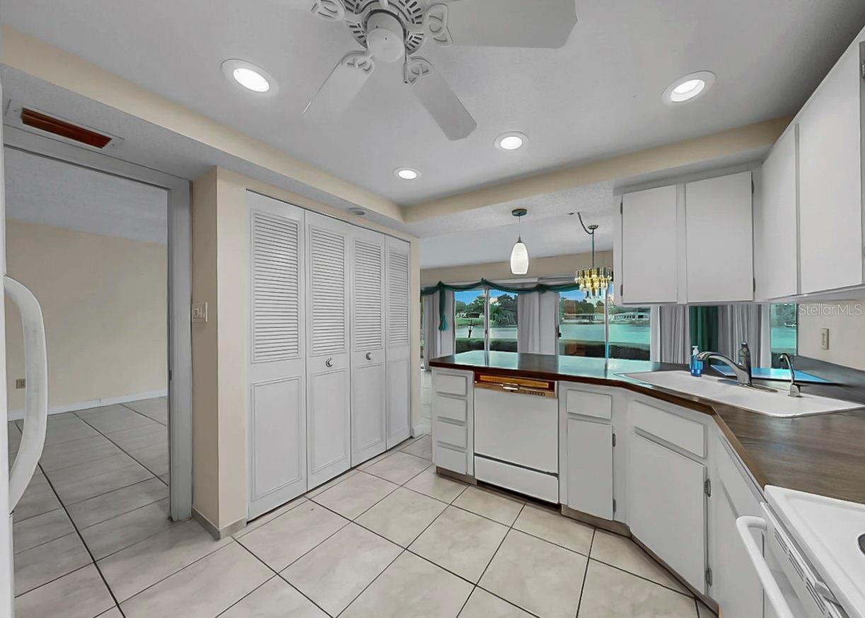 Image 13 of 34 For 1655 Highland Avenue J194