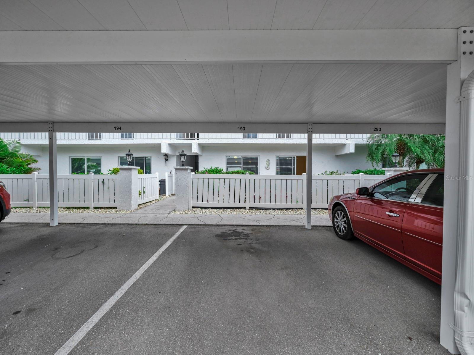 Image 33 of 34 For 1655 Highland Avenue J194