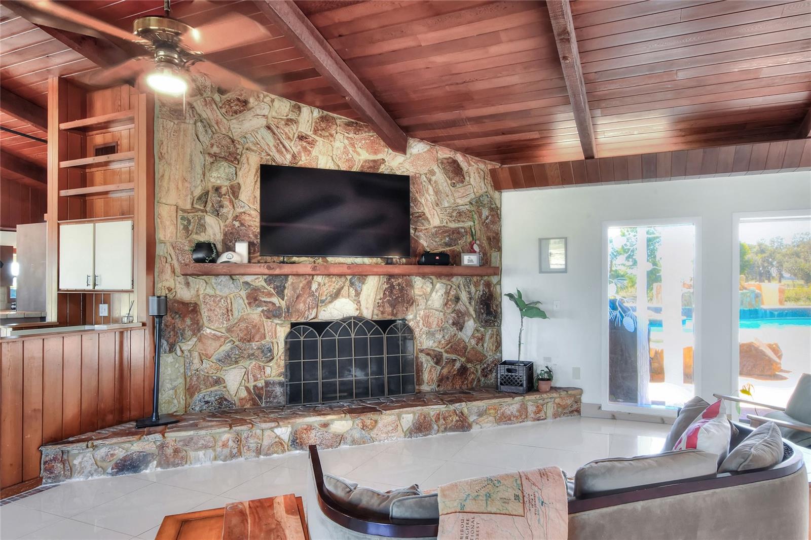 Image 11 of 98 For 6018 County Road 661a