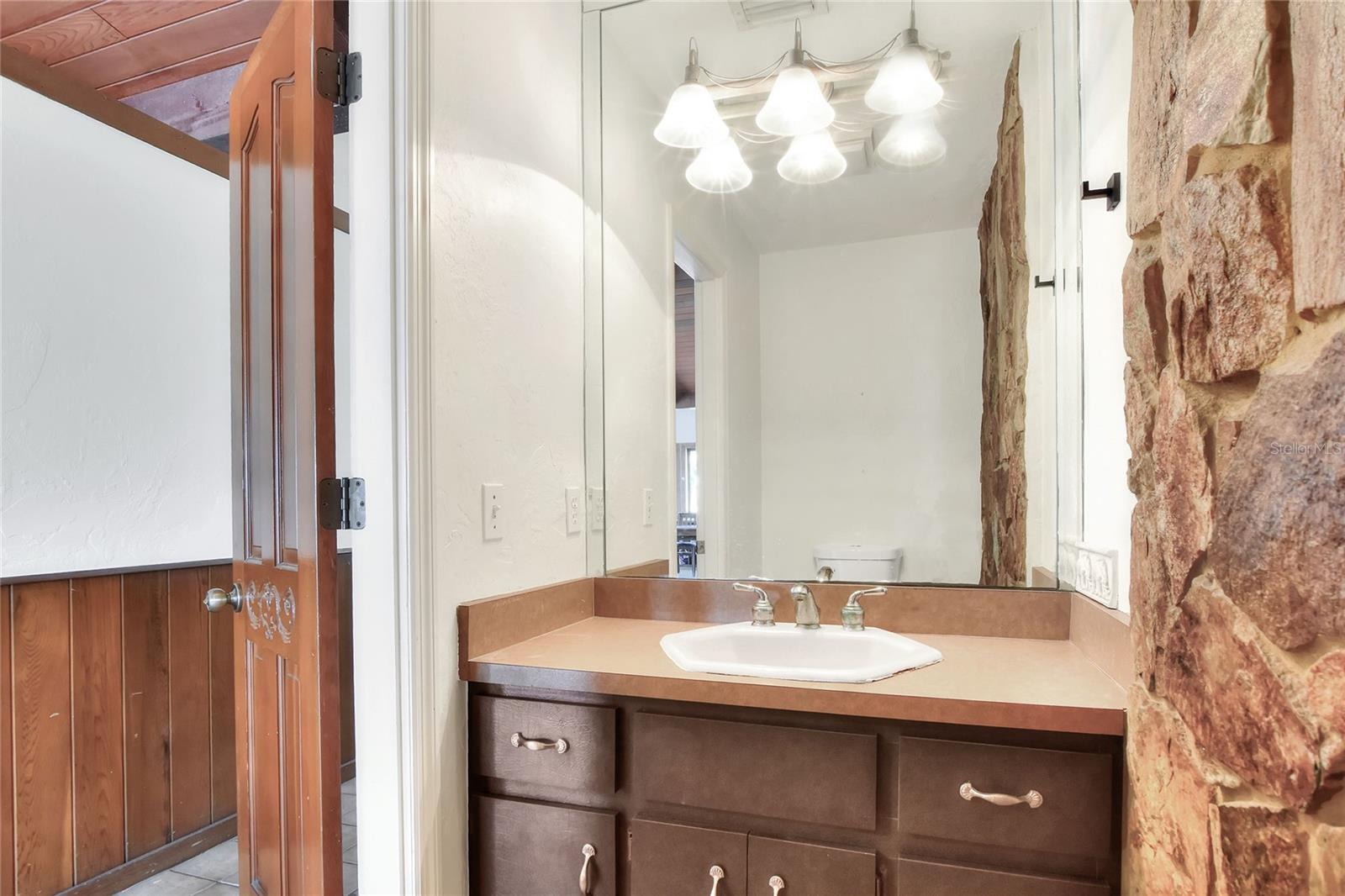 Image 28 of 98 For 6018 County Road 661a