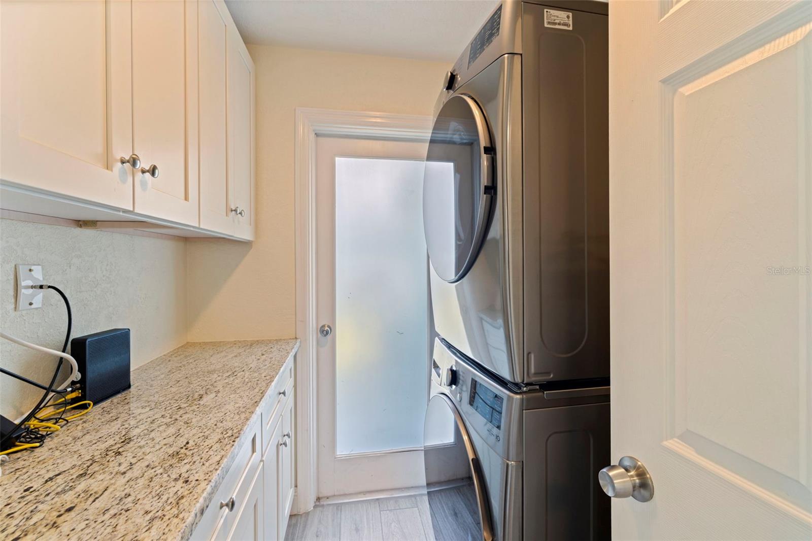 Image 12 of 37 For 8011 26th Avenue N