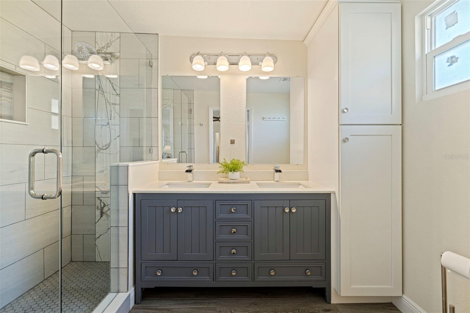 Image 15 of 37 For 8011 26th Avenue N