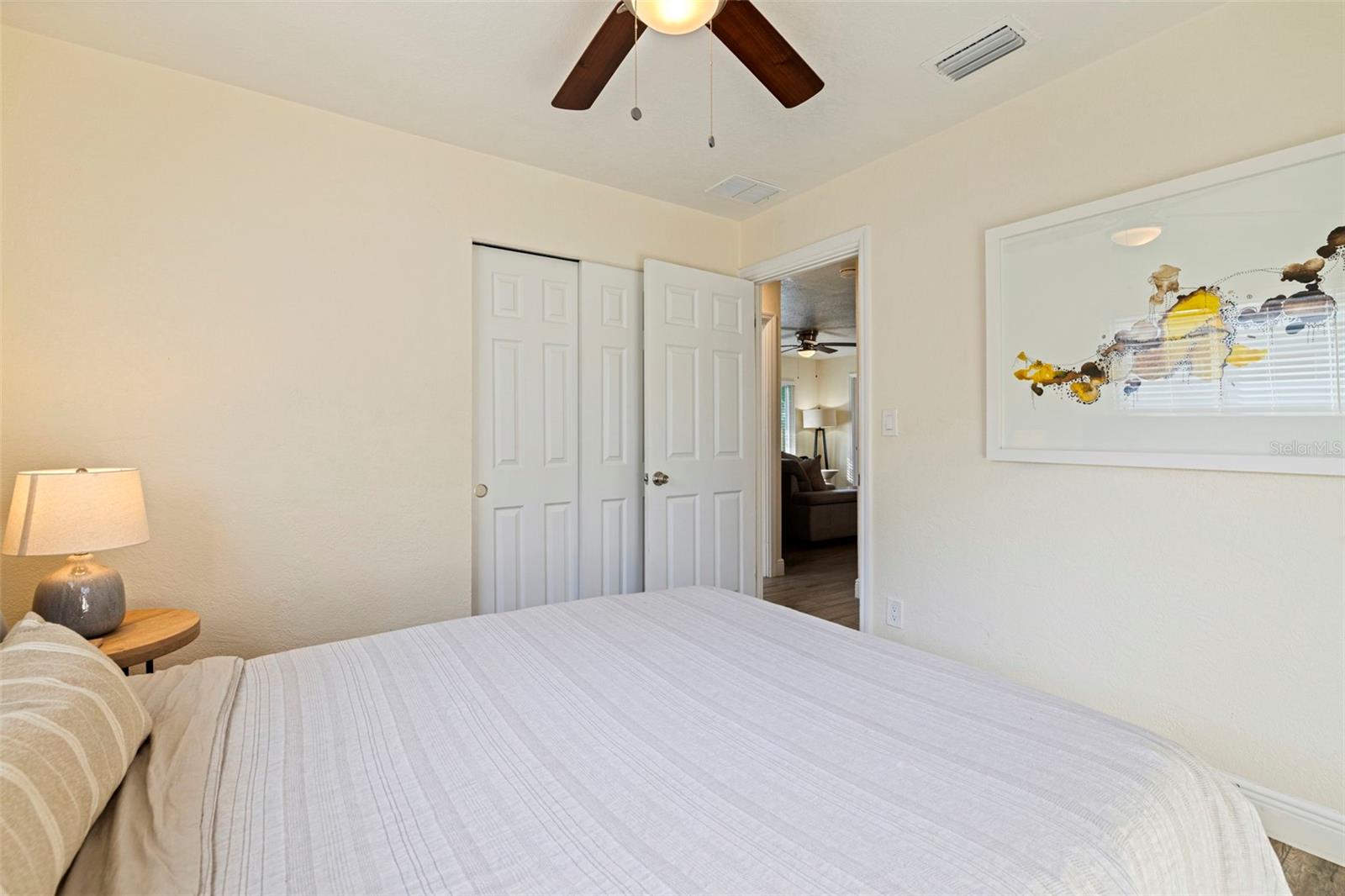 Image 21 of 37 For 8011 26th Avenue N