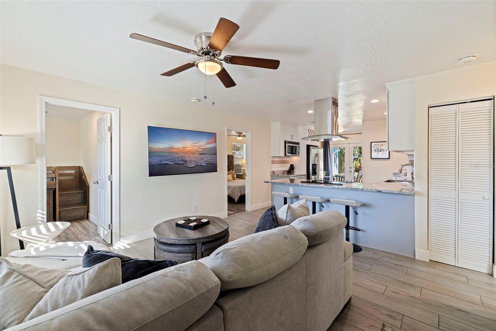 Image 3 of 37 For 8011 26th Avenue N