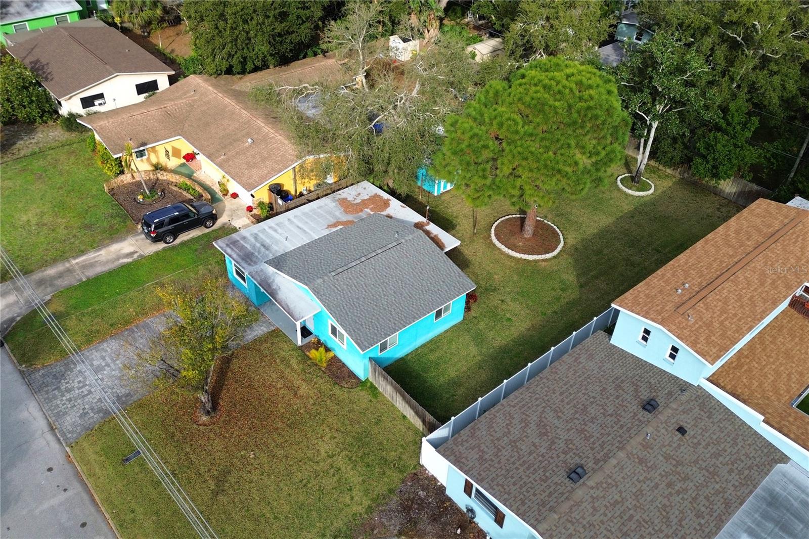 Image 31 of 37 For 8011 26th Avenue N