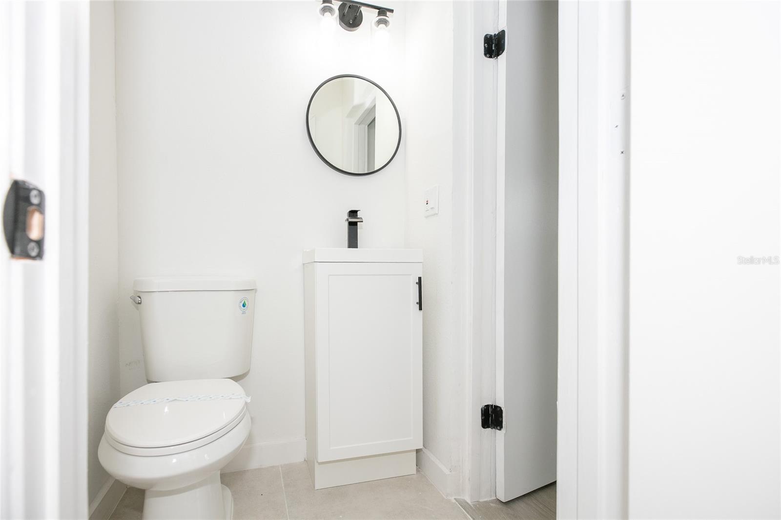 Image 13 of 29 For 1041 Anderson Avenue