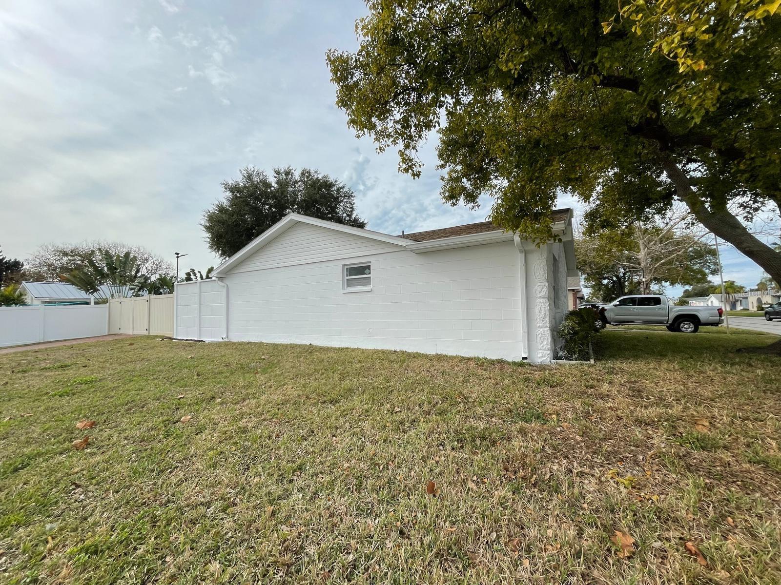 Image 16 of 42 For 6314 Seabreeze Drive